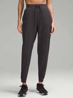 Lululemon License to Train High-Rise Pant